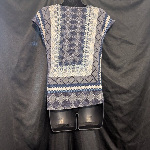 Lucky Brand Blue and cream sleeveless boxy top- XS - Picture 5 of 6